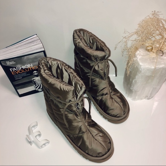 BOOTS Ankle Laced Nylon Boots - Picture 1 of 4